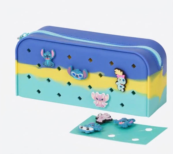 Disney Stitch Siliconen Etui met Badges - 7-delig | 19 x 6 x 8 cm