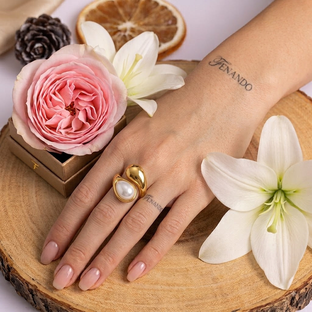 Teardrop Open Ring met Parel — Goudkleurig