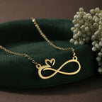 Infinity Hart Hangerketting — Zilverkleurig