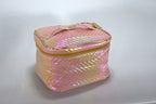 Clayre & Eef Grote Cosmeticakoffer Dames - Roze Holografische Beautycase Gewatteerd