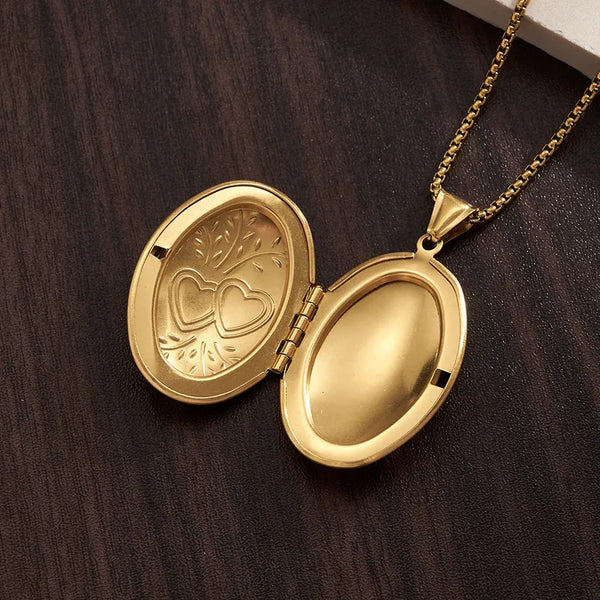 Vintage Medaillon Hartketting — Goudkleurig