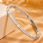 Bangle Armband met Vierkante Zirkoon — Goudkleurig